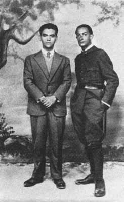 Федерико Гарсиа Лорка и Сальвадор Дали в Фигеросе в 1927 г.