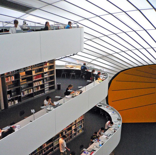 Библиотека факультета философии Свободного университета Берлина