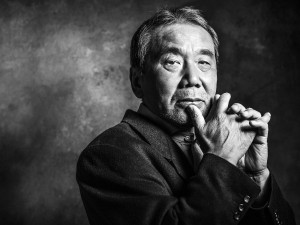 Харуки Мураками считается современным классиком и является одним из самых известных писателей Японии