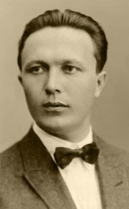 Александр Козачинский (1903 – 1943)
