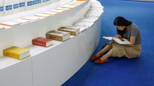 china-literature-tencent-books-hong-kong-ipo