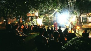Открытый поэтический вечер Malam Sayu Berpuisi в KLPac, июнь 2018 года